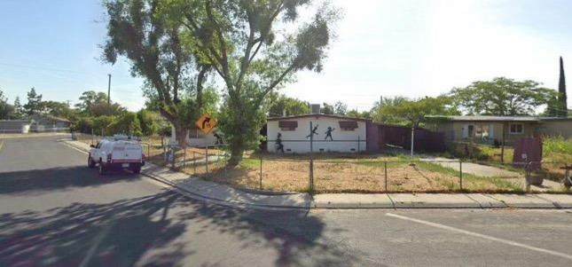 2724 Sparks Way Modesto, CA 95350 - Photo 5 of 11 a view of backyard