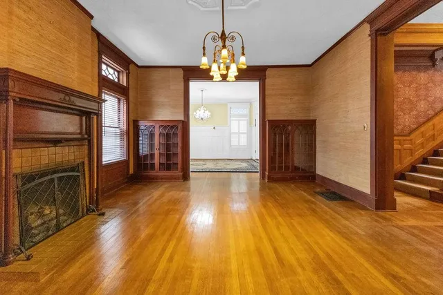 $365,000 | 630 North 8th Street, St. Joseph, MO 64501