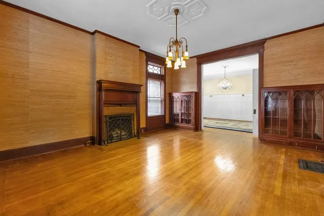 $365,000 | 630 North 8th Street, St. Joseph, MO 64501