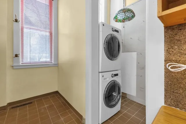 $365,000 | 630 North 8th Street, St. Joseph, MO 64501