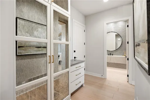 $2,543,000 | 13721 Guilford Road, Leawood, KS 66224