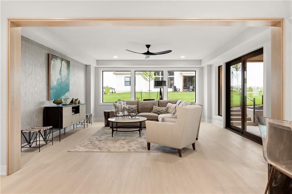 13721 Guilford Road Leawood, KS 66224 - Photo 32 of 44