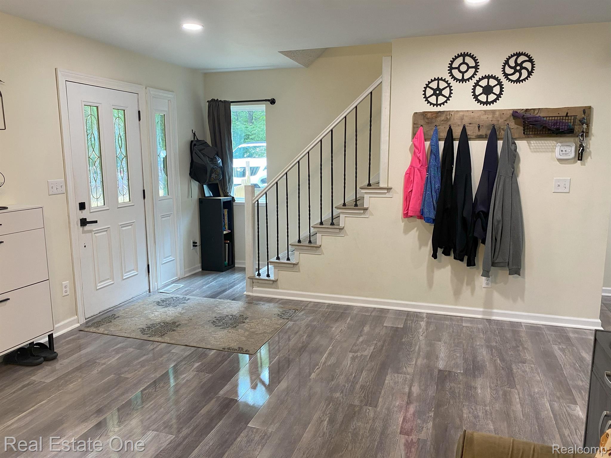 8490 Eaton Road Davisburg, MI 48350 - Photo 4 of 34 Gallery Image 4