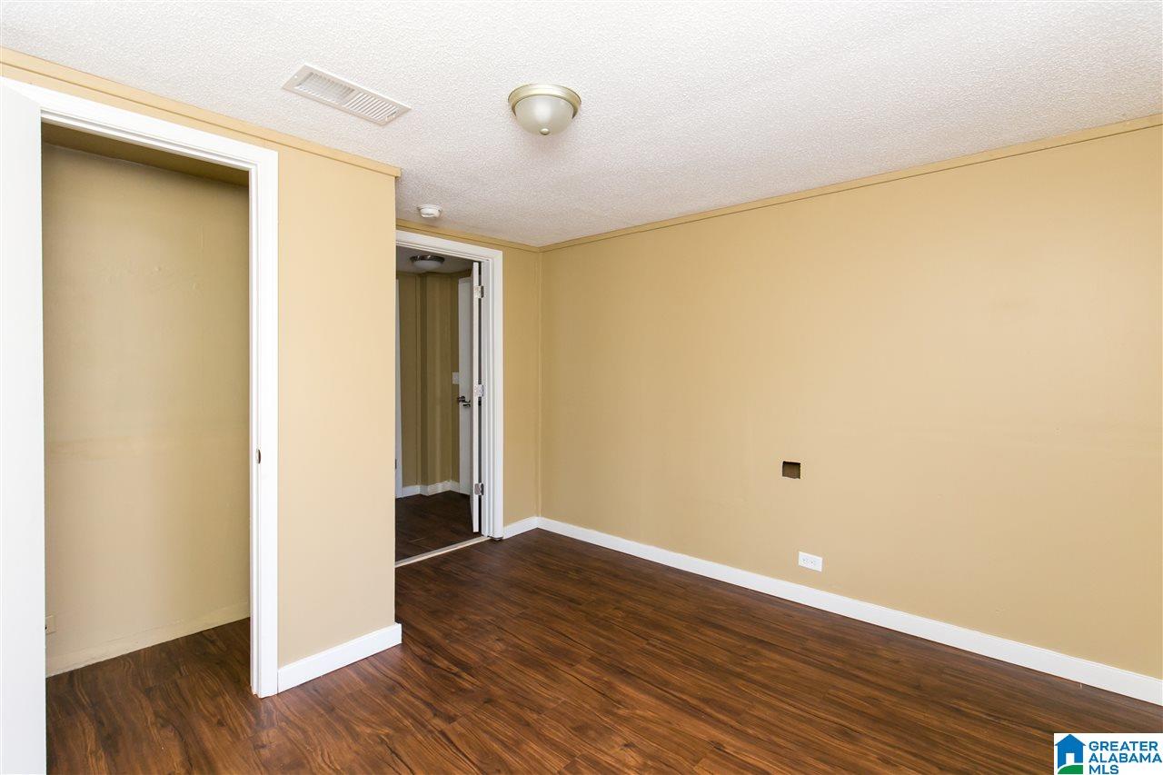 924 3rd Avenue Pleasant Grove, AL 35127 - Photo 33 of 48