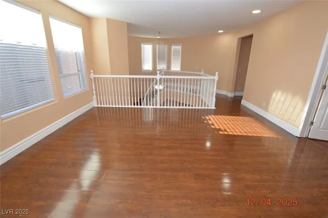 $2,700 | 638 Harvester Course Drive, Las Vegas, NV 89148