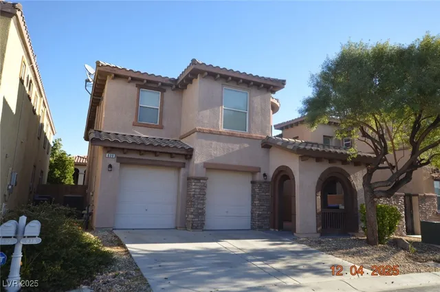 $2,700 | 638 Harvester Course Drive, Las Vegas, NV 89148
