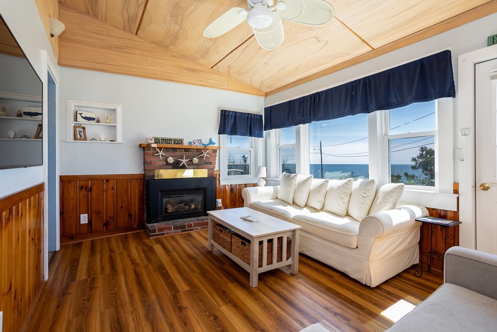 6 Beach Hills Road, Unit B Dennis, MA 02639 - Photo 20 of 33 Gallery Image 20