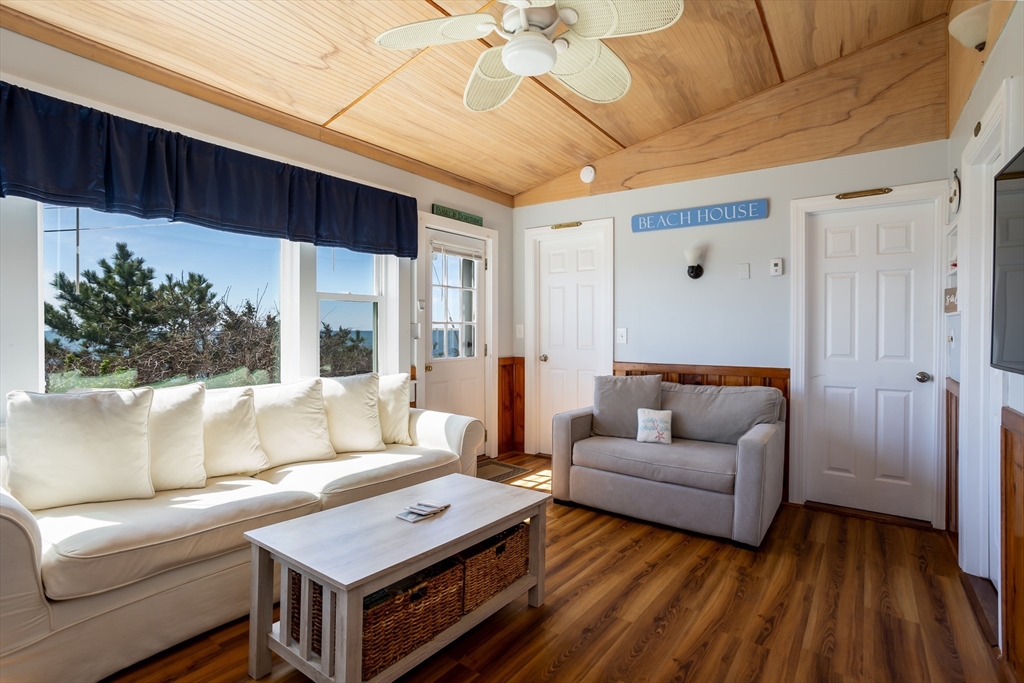 6 Beach Hills Road, Unit B Dennis, MA 02639 - Photo 21 of 33 Gallery Image 21