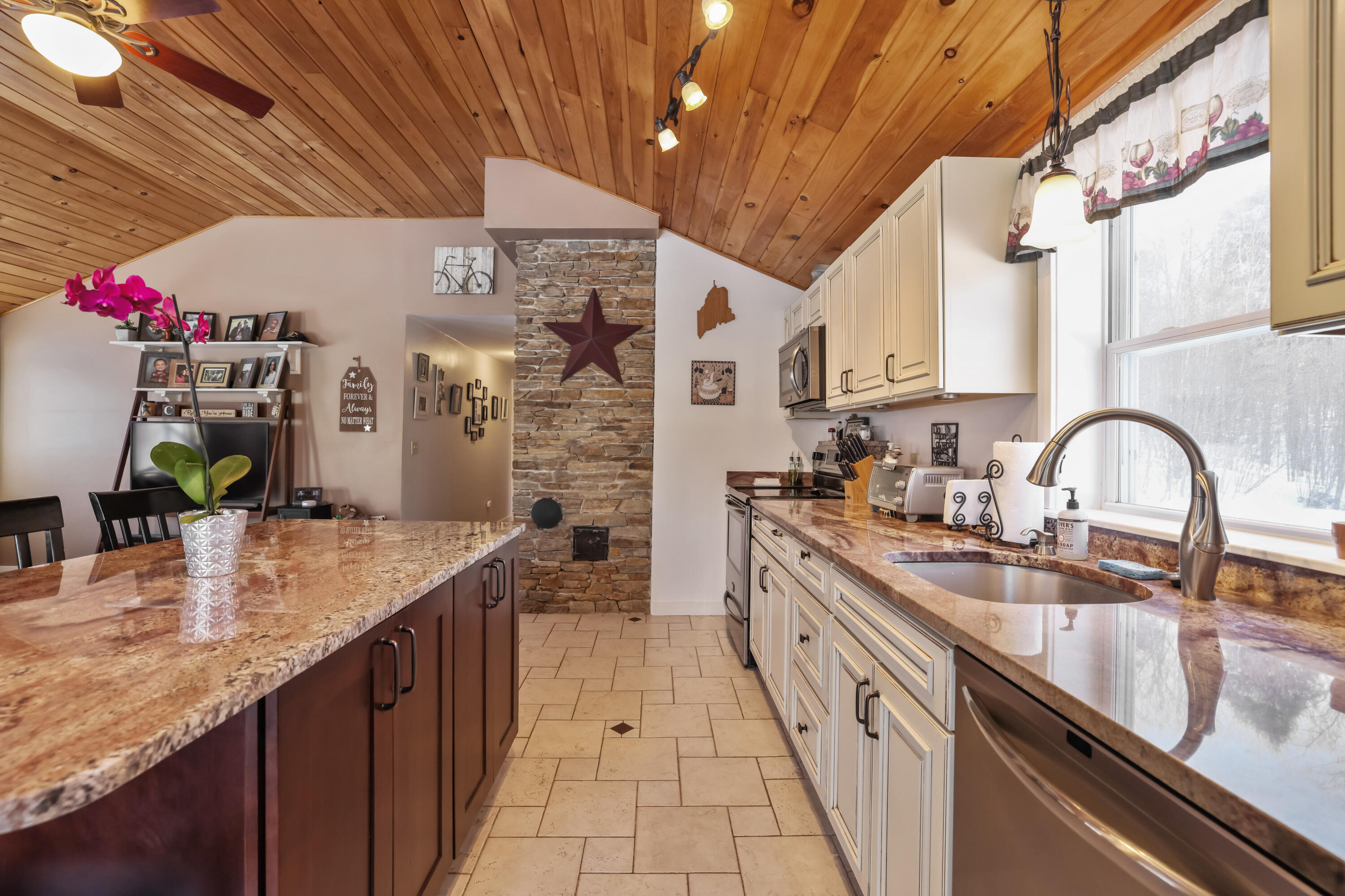 402 Ross Corner Road Shapleigh, ME 04076 - Photo 9 of 27 3G0A7923