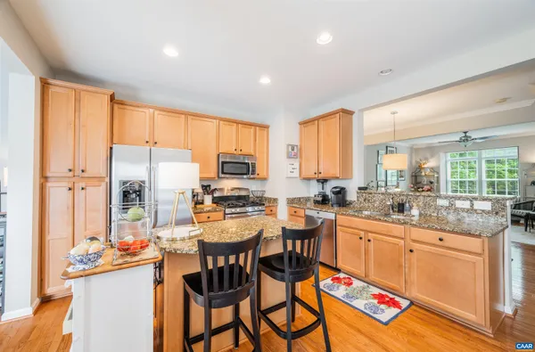 $3,300 | 719 Rainier Road, Charlottesville, VA 22903