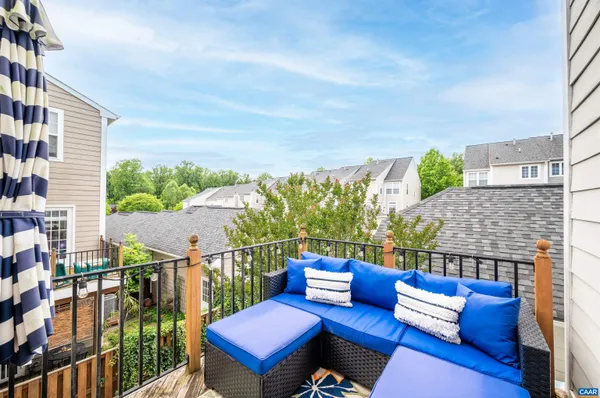 $3,300 | 719 Rainier Road, Charlottesville, VA 22903