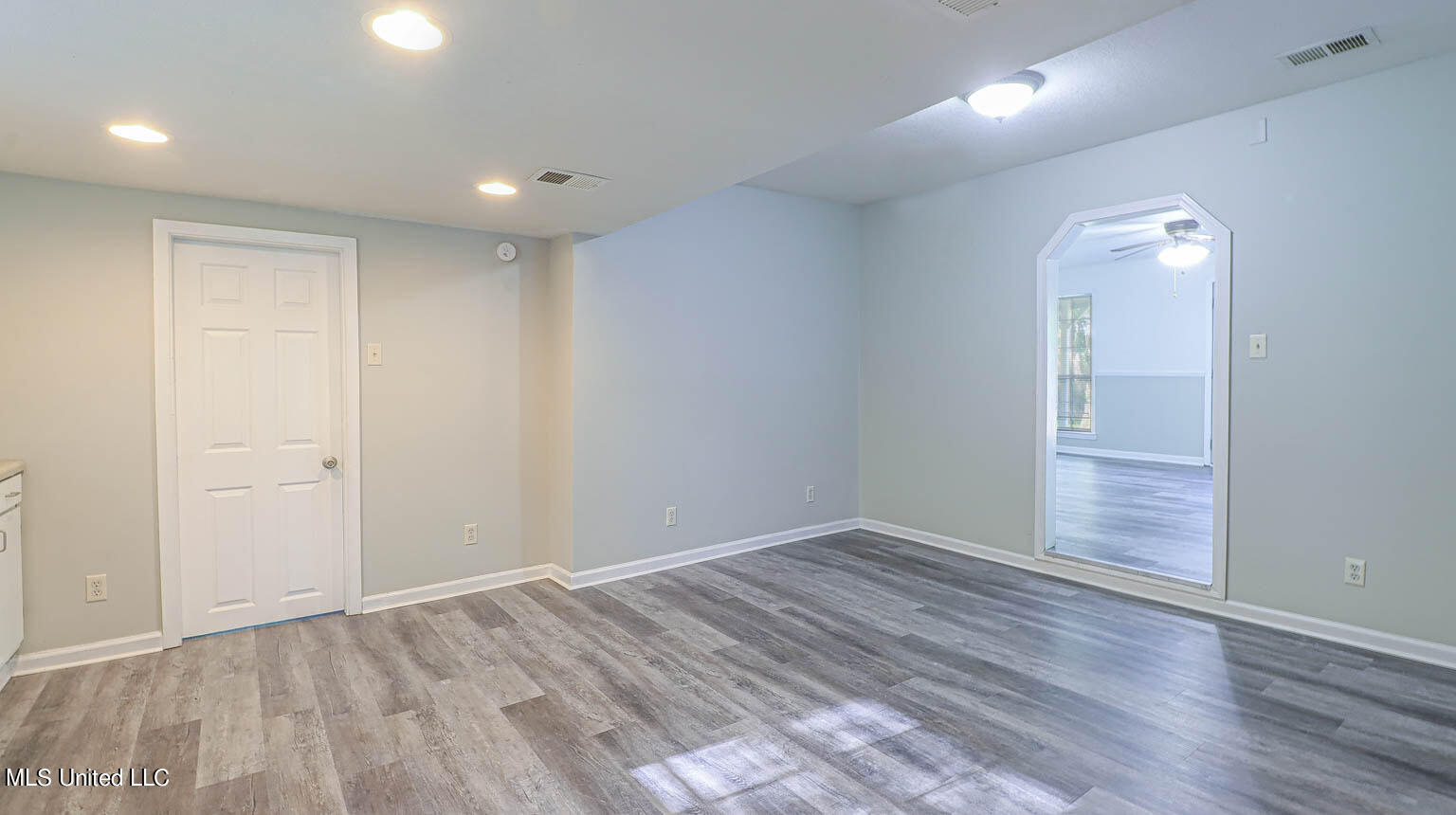 3500 Phillips Street Moss Point, MS 39563 - Photo 12 of 15 3500 Phillips-50008