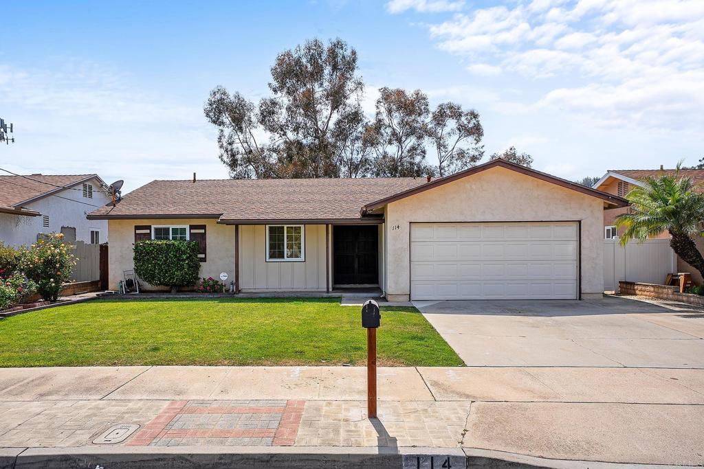114 Arran Avenue Spring Valley, CA 91977 - Photo 2 of 33