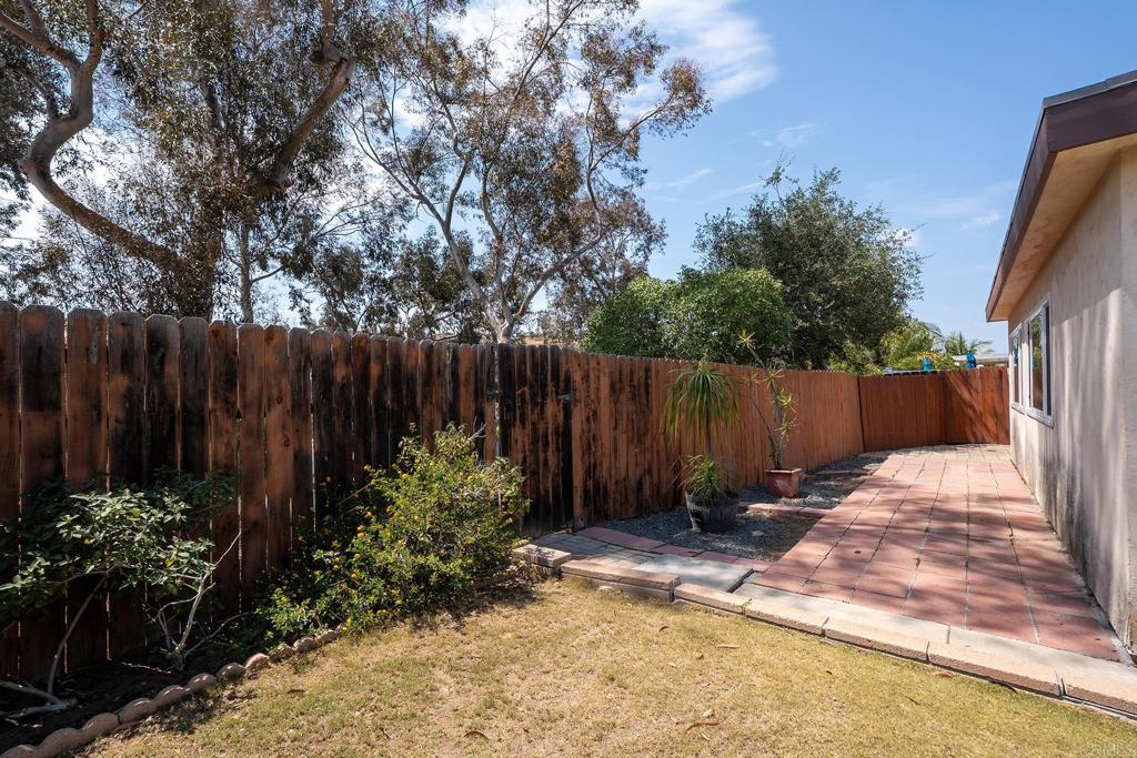 114 Arran Avenue Spring Valley, CA 91977 - Photo 30 of 33