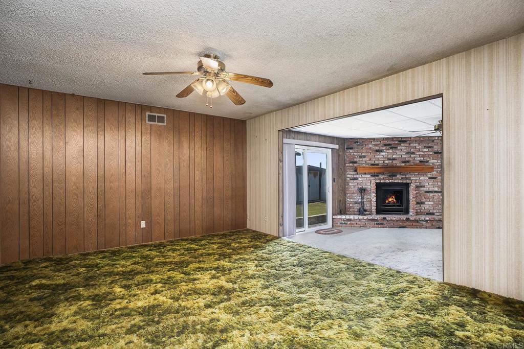 114 Arran Avenue Spring Valley, CA 91977 - Photo 4 of 33