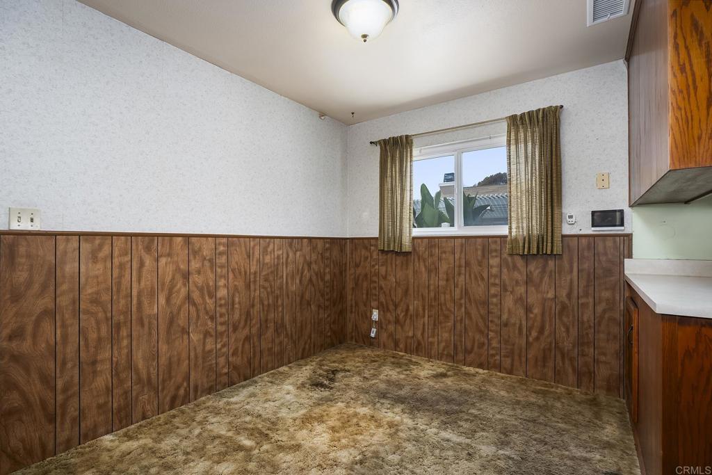 114 Arran Avenue Spring Valley, CA 91977 - Photo 8 of 33