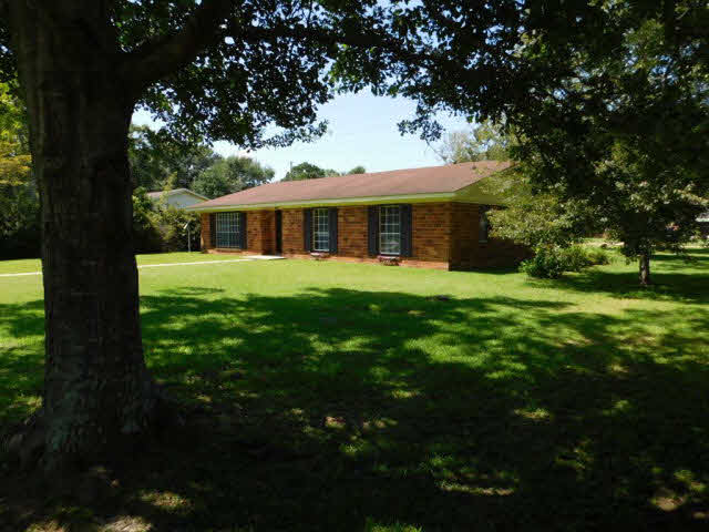 420 West Magnolia Avenue Foley, AL 36535 - Photo 22 of 22 Additional Front