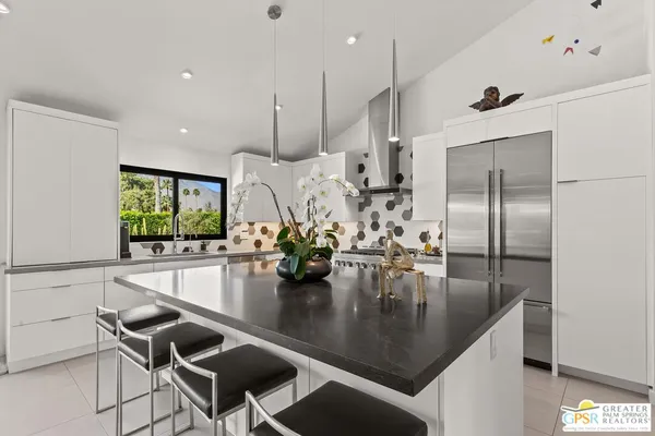 $1,785,000 | 2275 South Pebble Beach Drive, Palm Springs, CA 92264