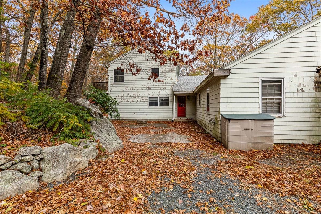 101 Cobble Hill Road Lincoln, RI 02865 - Photo 9 of 41