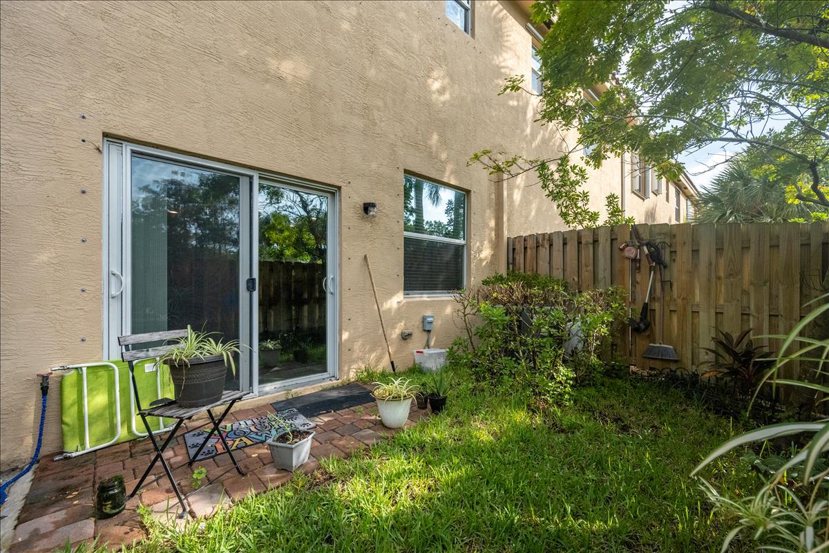 5384 Ashley River Road West Palm Beach, FL 33417 - Photo 24 of 28 DSC_8323