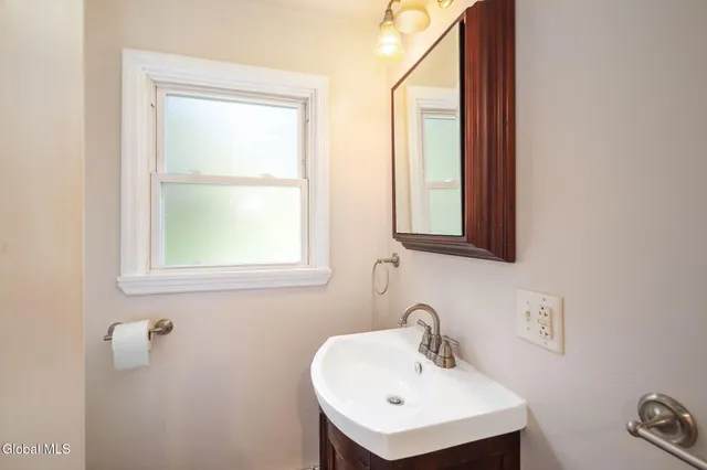 $399,999 | 537 Columbia St Extension, Cohoes, NY 12047