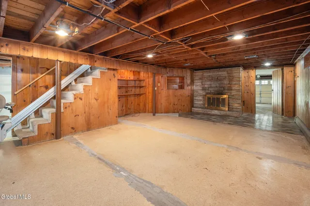 $399,999 | 537 Columbia St Extension, Cohoes, NY 12047