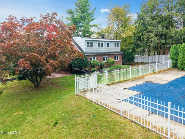 $399,999 | 537 Columbia St Extension, Cohoes, NY 12047