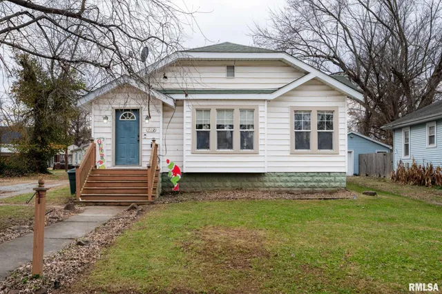 $169,000 | 712 Circle Drive, Marion, IL 62959