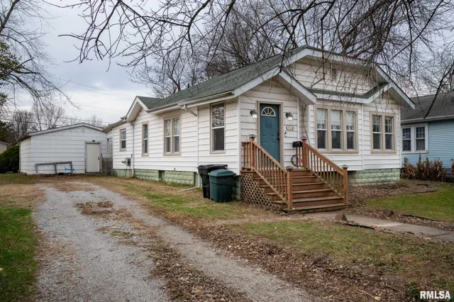 $169,000 | 712 Circle Drive, Marion, IL 62959