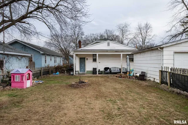 $169,000 | 712 Circle Drive, Marion, IL 62959