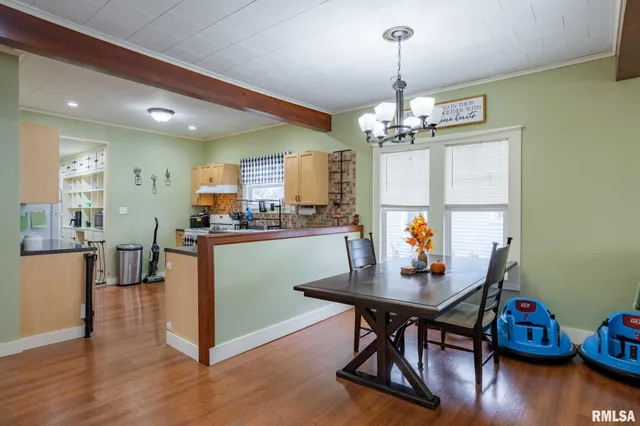 $169,000 | 712 Circle Drive, Marion, IL 62959