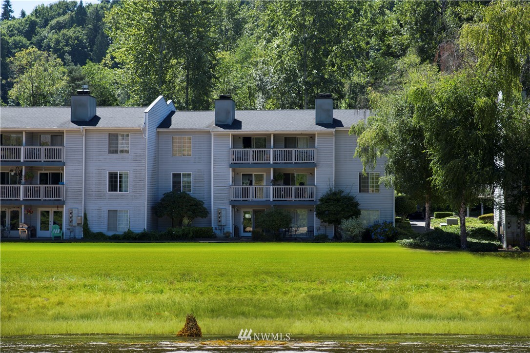 10830 East Riverside Drive, Unit B202 Bothell, WA 98011 - Photo 22 of 25