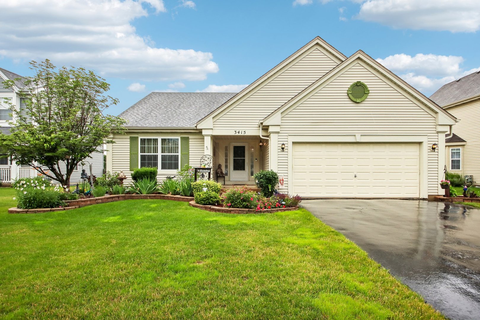 3415 Mustang Road Joliet, IL 60435 - Photo 2 of 45