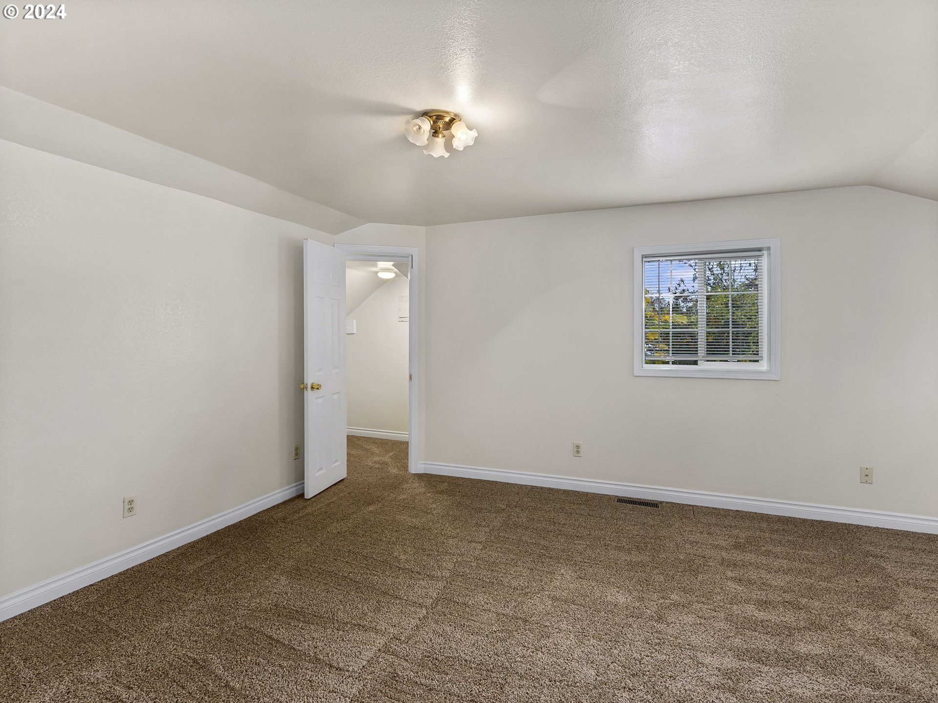 472 Brown Road East Chehalis, WA 98532 - Photo 18 of 40