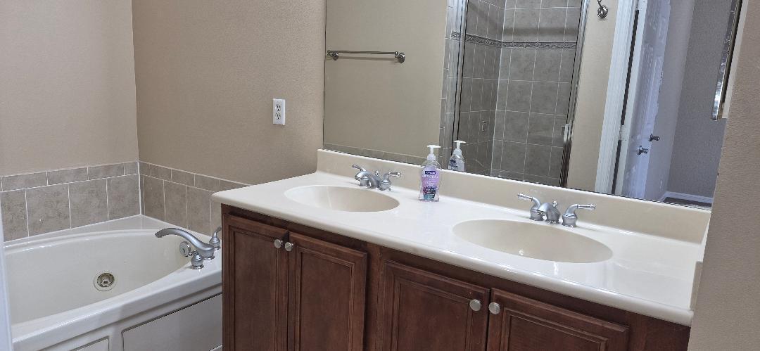 175 East Bay Cedar Circle Jupiter, FL 33458 - Photo 12 of 20 MasterBath Tub Sinks