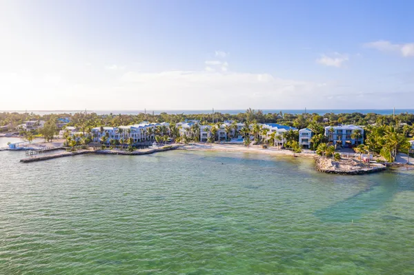 $3,800,000 | 82779 Old Highway, Unit 15, Islamorada, FL 33036