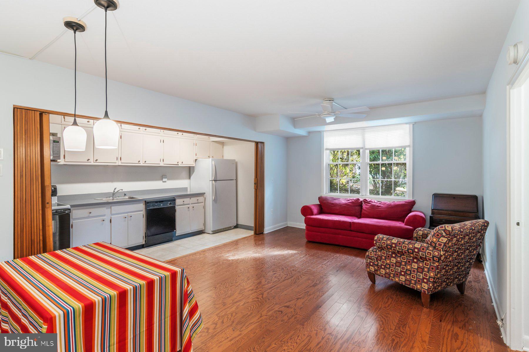 310 Ridgemede Road, Unit 1 Baltimore, MD 21210 - Photo 3 of 17