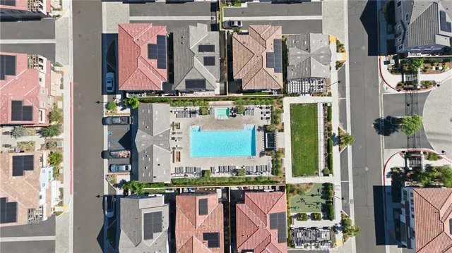 $594,999 | 15167 Horizon Street, Unit 1, Fontana, CA 92336