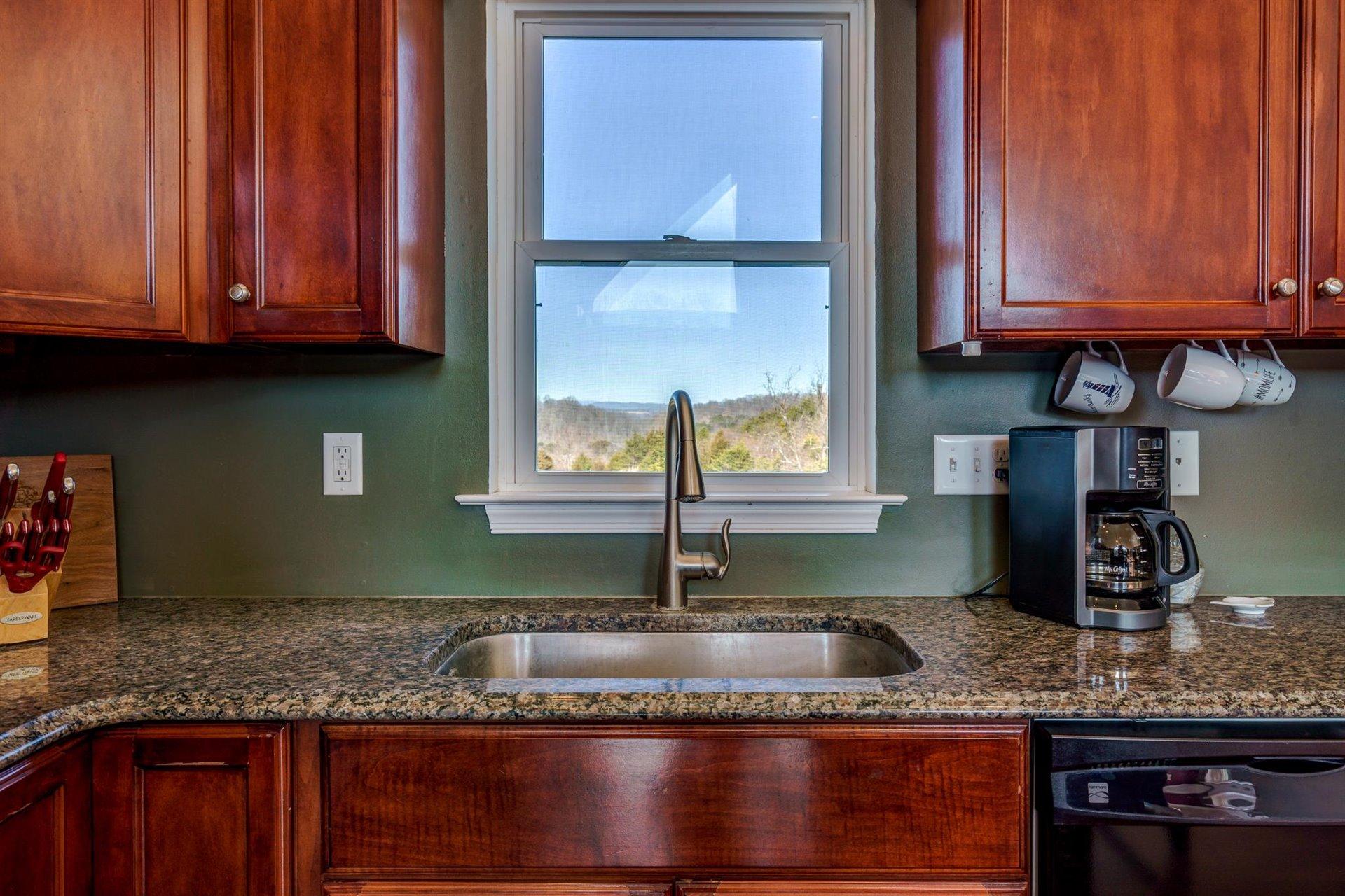 950 Longfield Road Fincastle, VA 24090 - Photo 22 of 51 22-011320210048