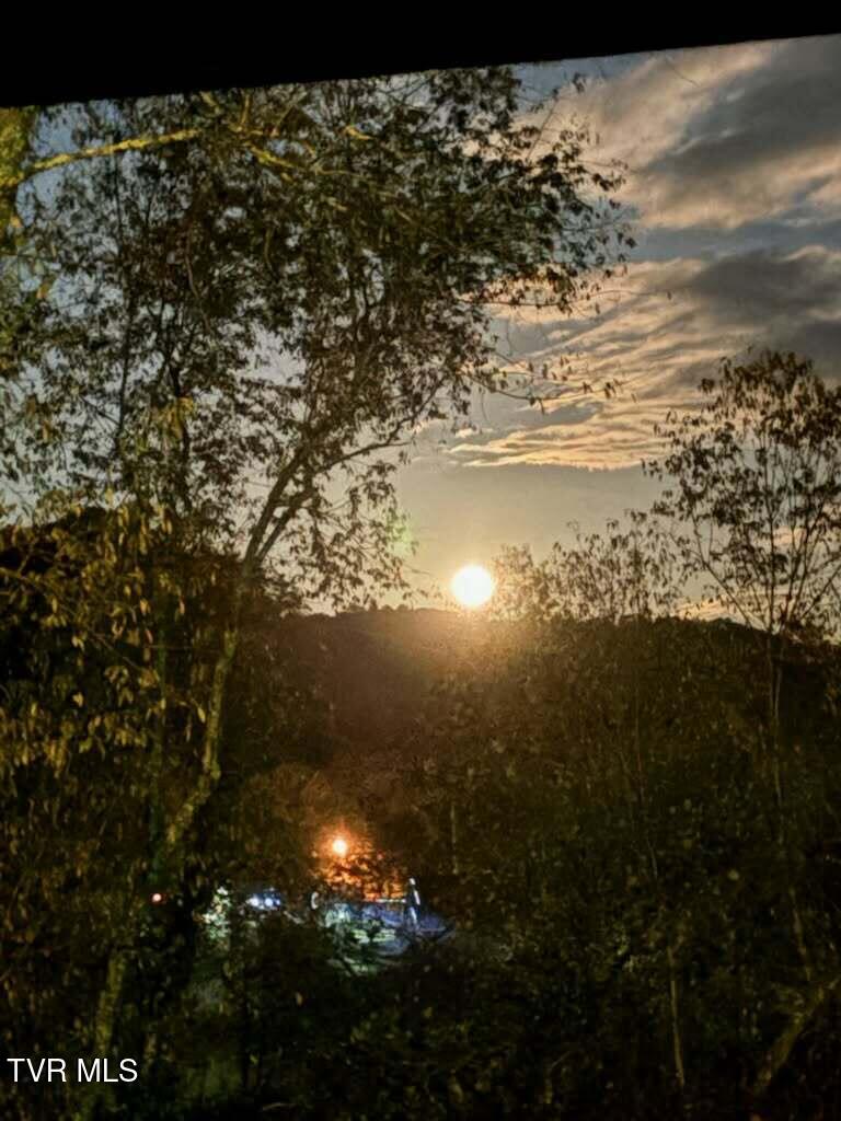 143 Daniel Lane Elizabethton, TN 37643 - Photo 40 of 41 cca4b0e4-cd67-4f2e-8302-d4678b640fef