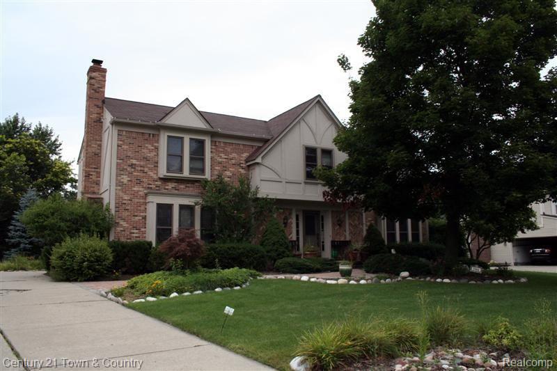 Exterior Front