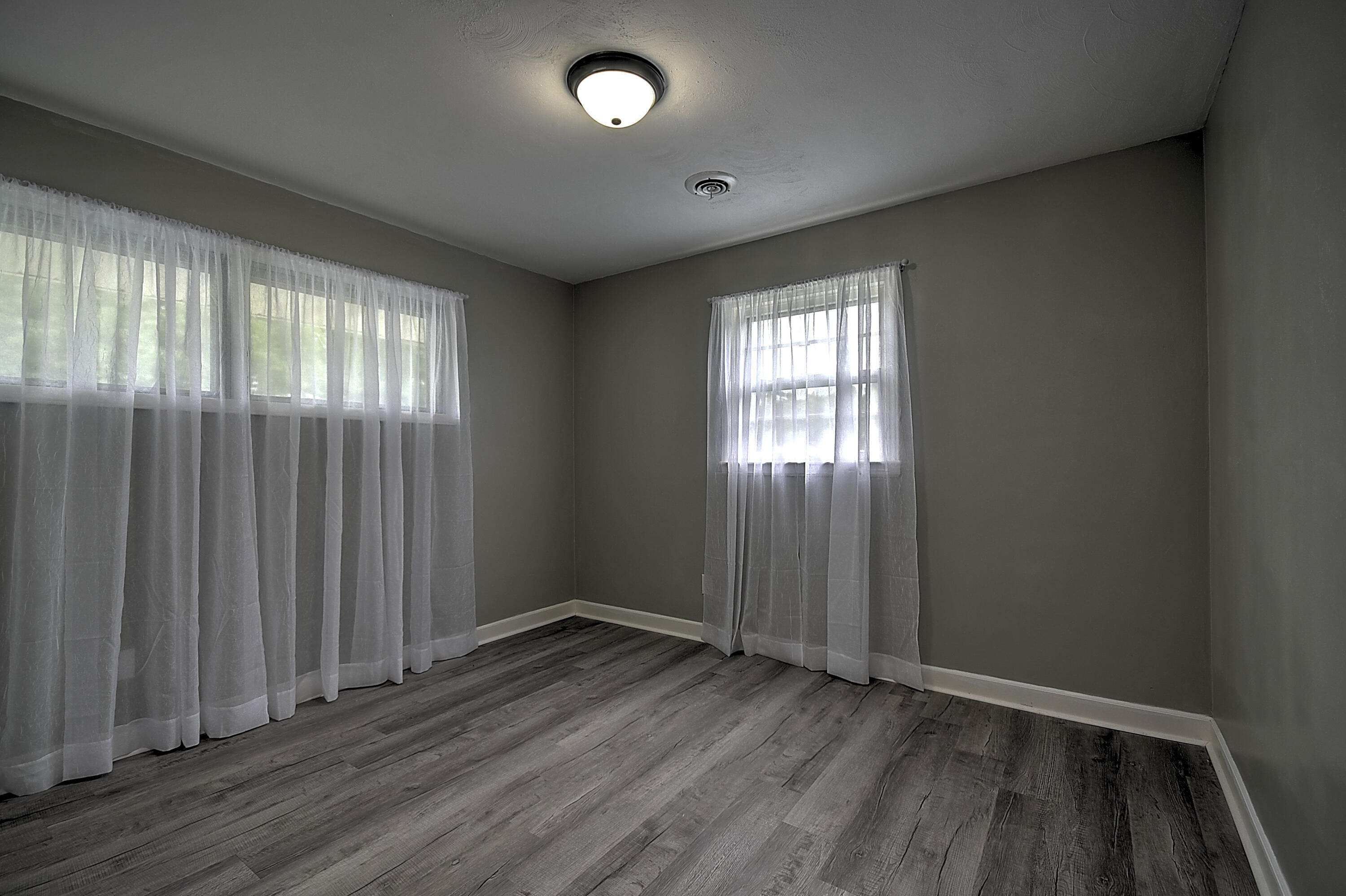 368 Robin Circle Bristol, VA 24202 - Photo 22 of 39 Robin-31