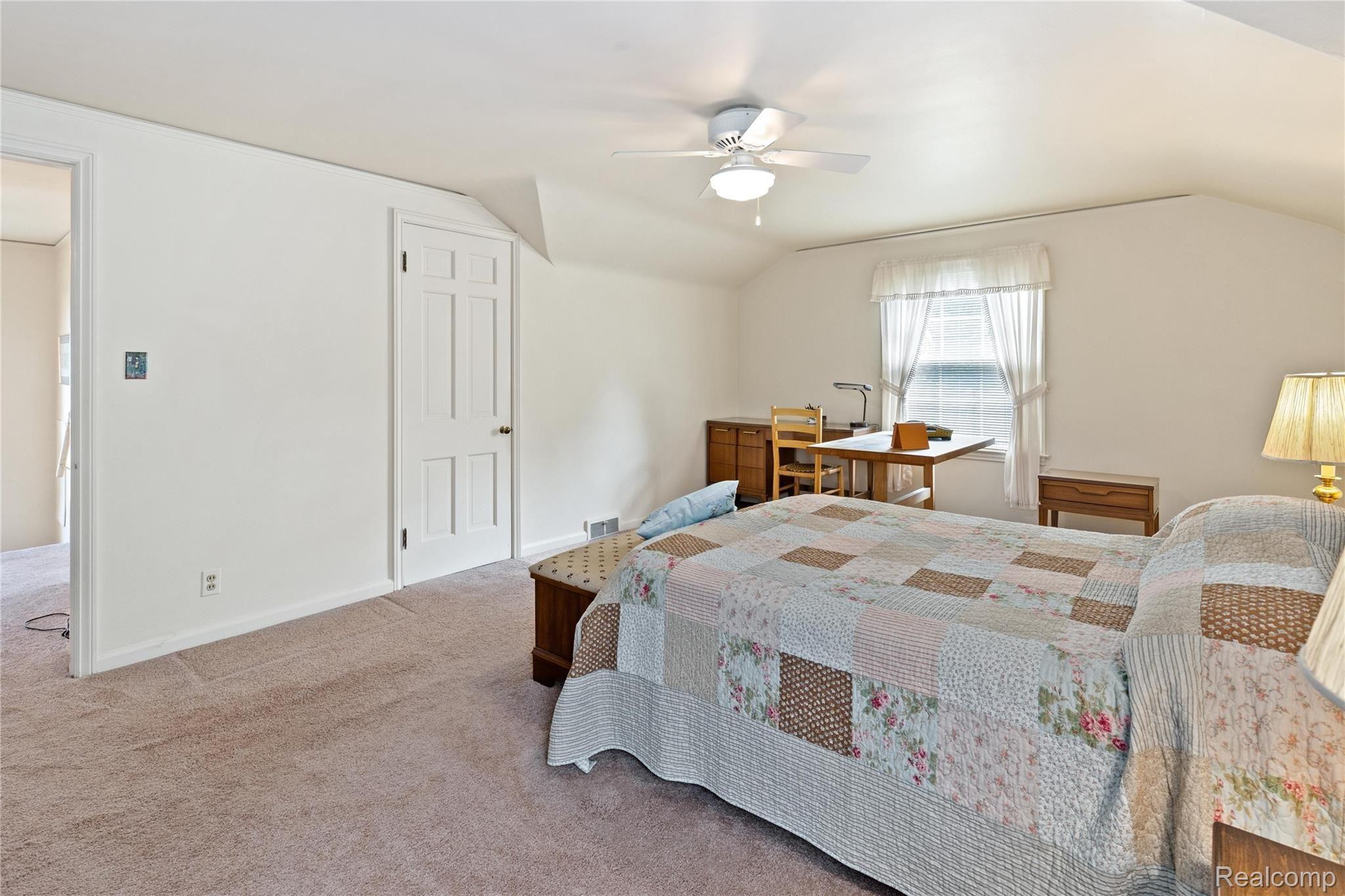 20475 Picadilly Road Detroit, MI 48221 - Photo 24 of 29 20475 Picadilly-17.jpg