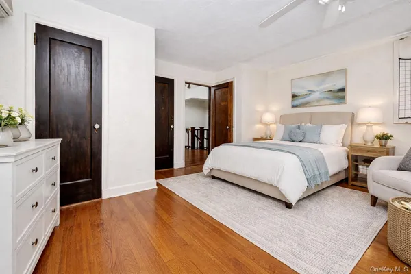 $1,399,888 | 164-04 33rd Avenue | Murray Hill - Flushing