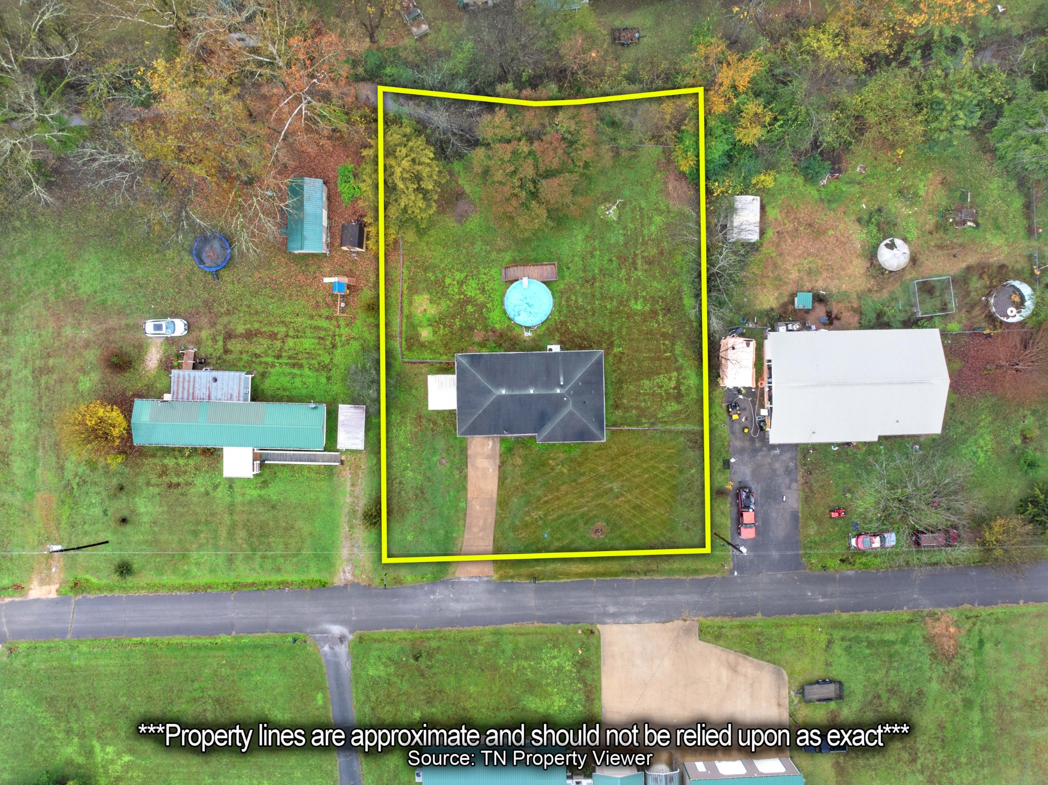 112 Brookside Drive Linden, TN 37096 - Photo 11 of 17 a view of a tennis court