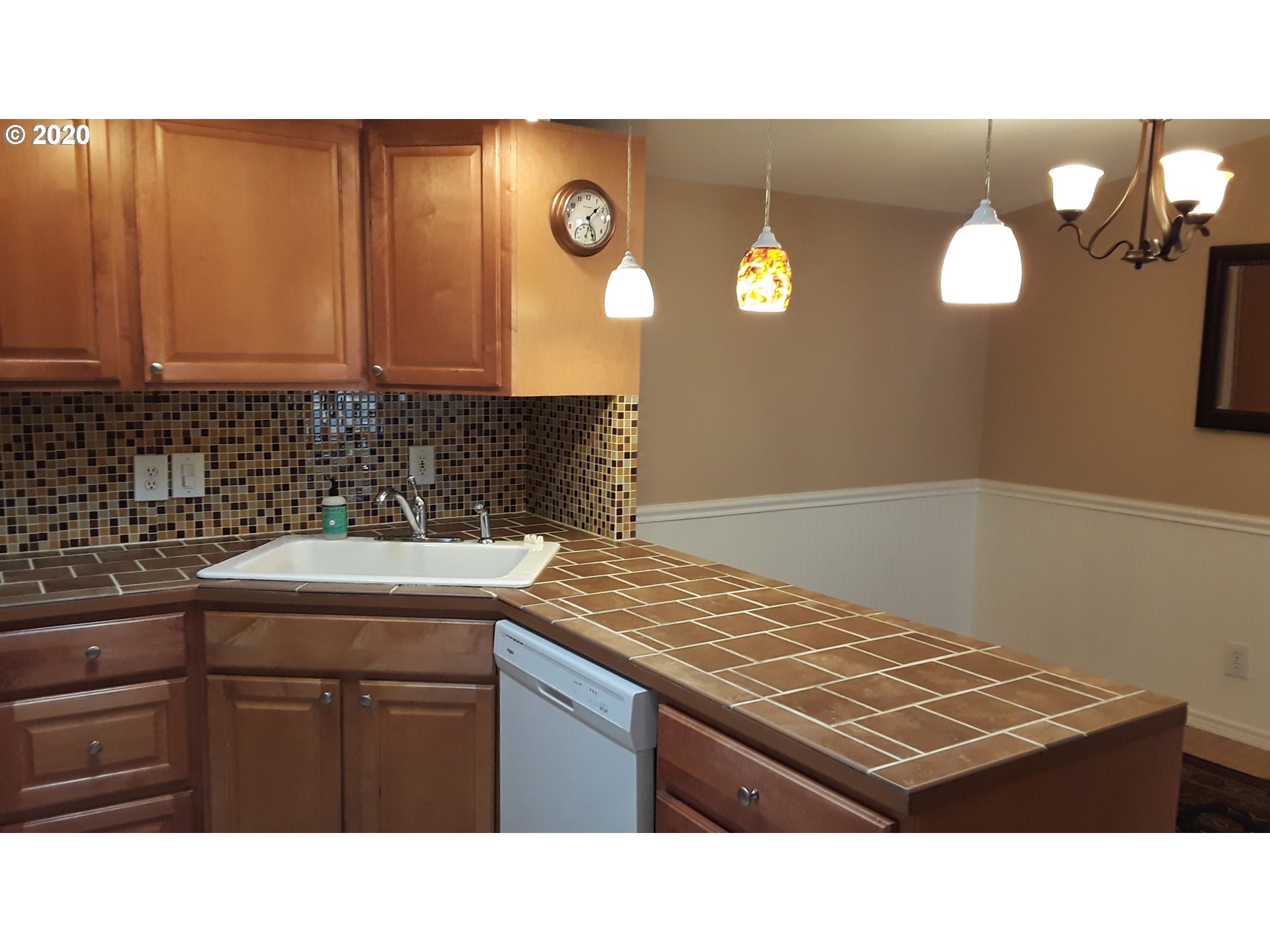 1000 Northeast Wilsonville Road, Unit 2 Newberg, OR 97132 - Photo 8 of 31 Gallery Image 8