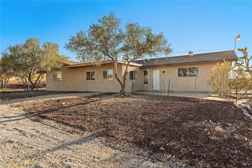 7453 Olympic Road Joshua Tree, CA 92252 - Photo 34 of 39