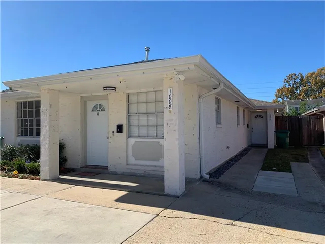 $2,000 | 1010 Carrollton Avenue, Metairie, LA 70005