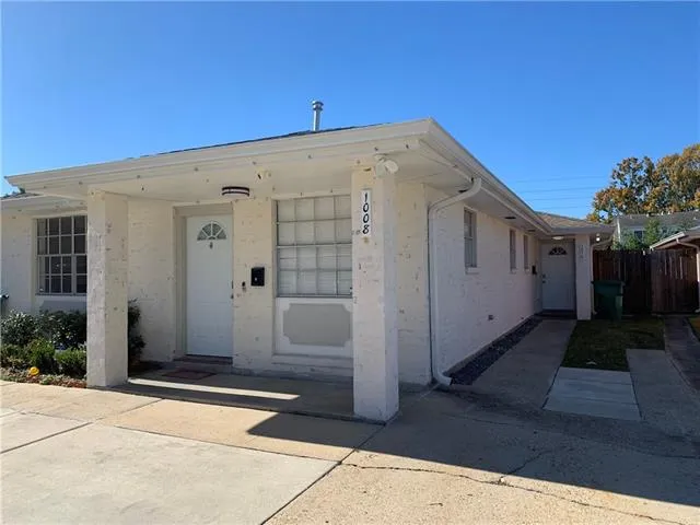 $2,000 | 1010 Carrollton Avenue, Metairie, LA 70005
