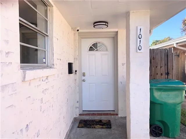$2,000 | 1010 Carrollton Avenue, Metairie, LA 70005